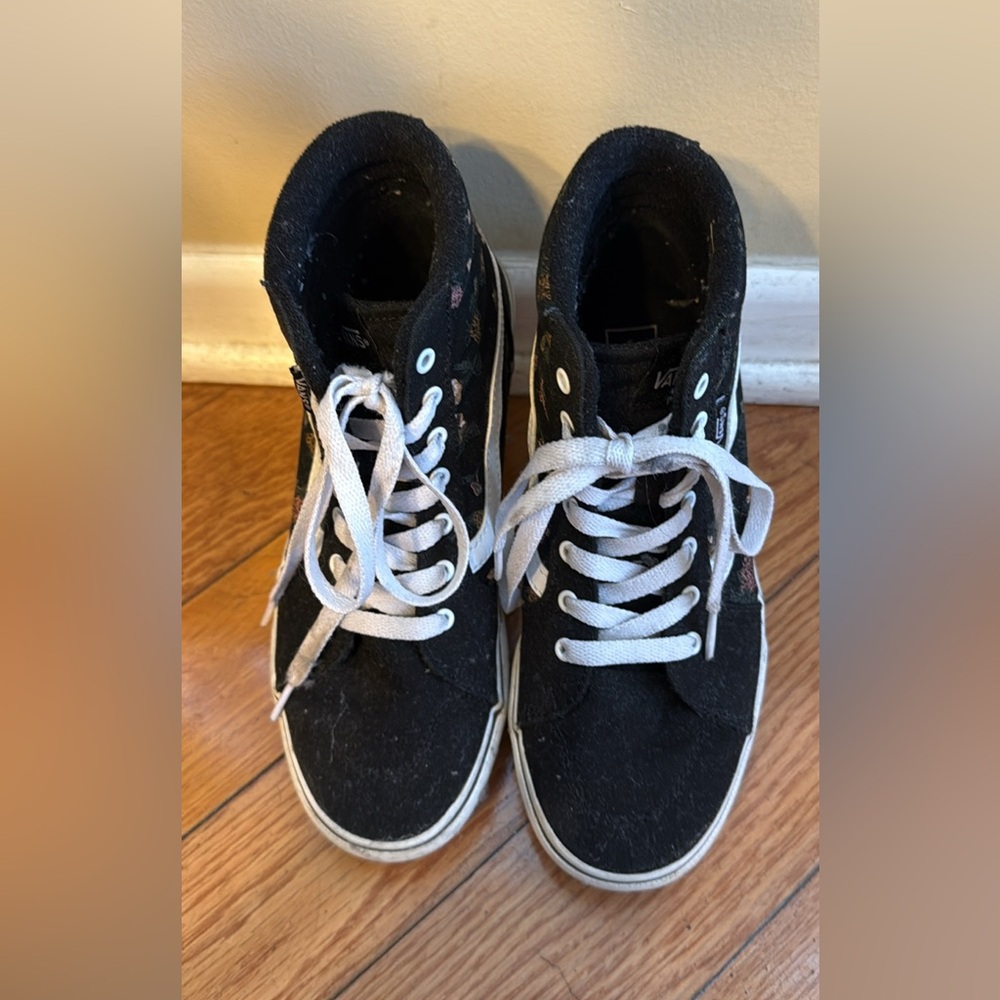 Vans Kids Black and White High-Top Sneakers size 4